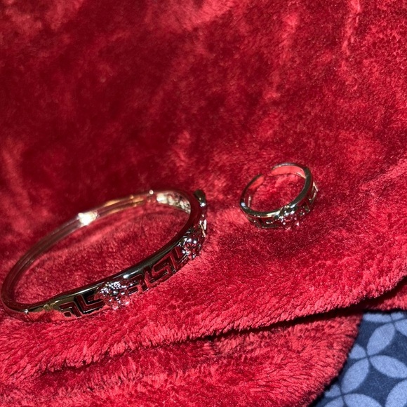 Vintage Silver Bracelet Timeless Elegance - Picture 1 of 1